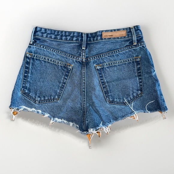 GRLFRND Cindy Denim Shorts Raw Hem Jean Medium Wash Size 27 - Picture 2 of 4